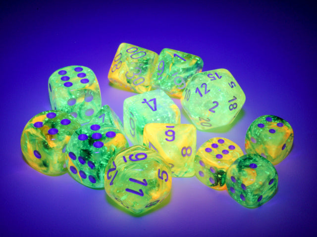 Chessex Nebula Spring White Luminary 16mm Set