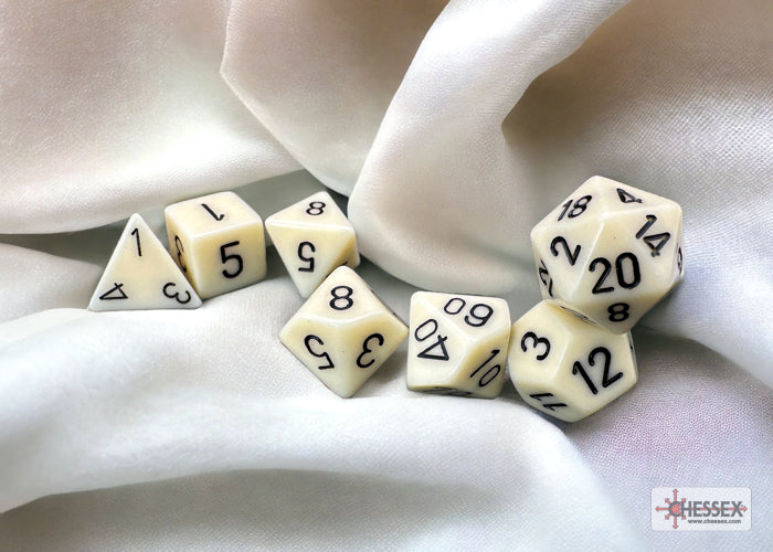 Chessex: Opaque Ivory/Black 7-Die Set