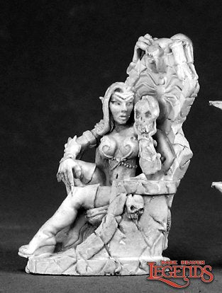 Dark Elf Queen/Throne