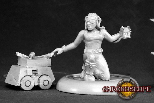 Briony, Cybertechnician